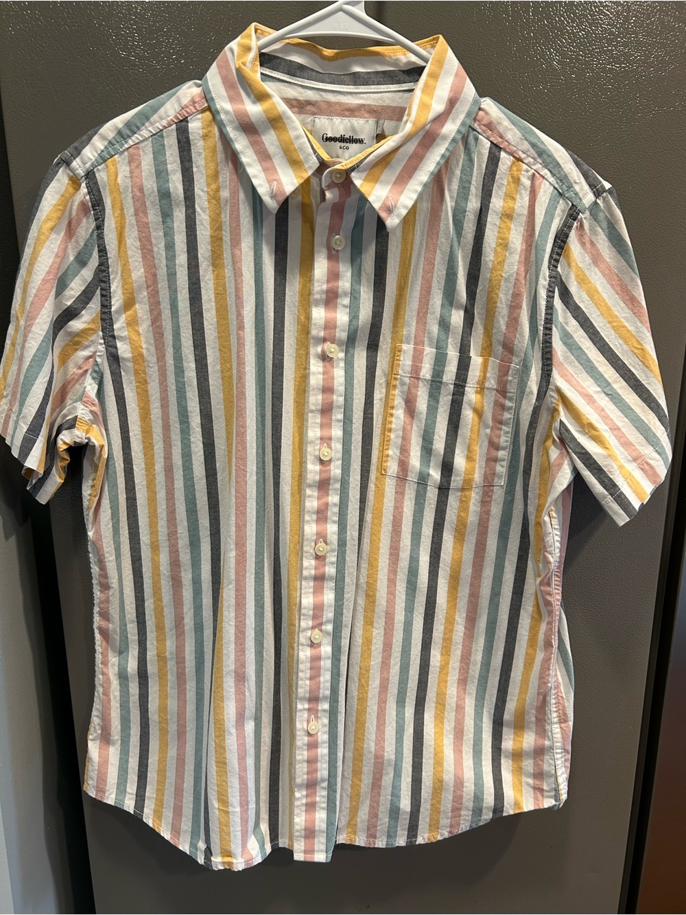 Goodfellow & Co Multicolor Vertical Stripe Short-Sleeve Button-Down Shirt